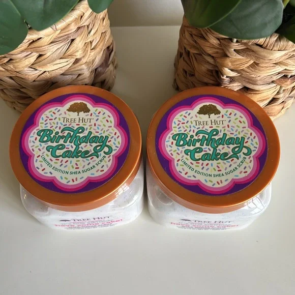 Birthday Cake Tree Hut Shea Sugar Scrub Set - Picture 3 of 5